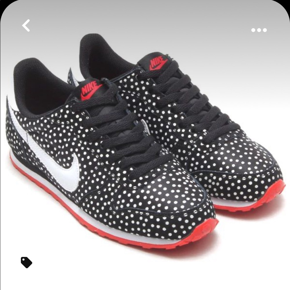 Nike Black White Spot Sneaker Tennis Shoe Cortez 9